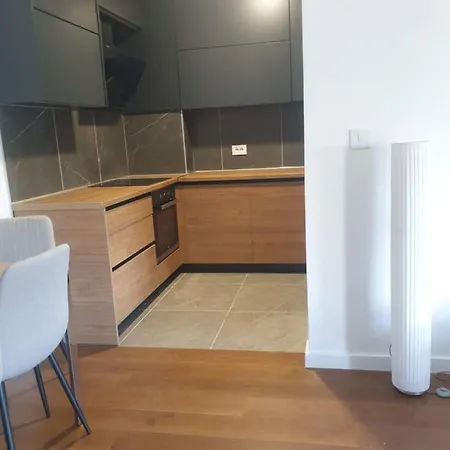 Minel Cosy * 베오그라드